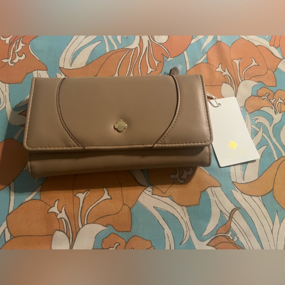 Kate Landry Women’s Checkbook Wallet New With Tags